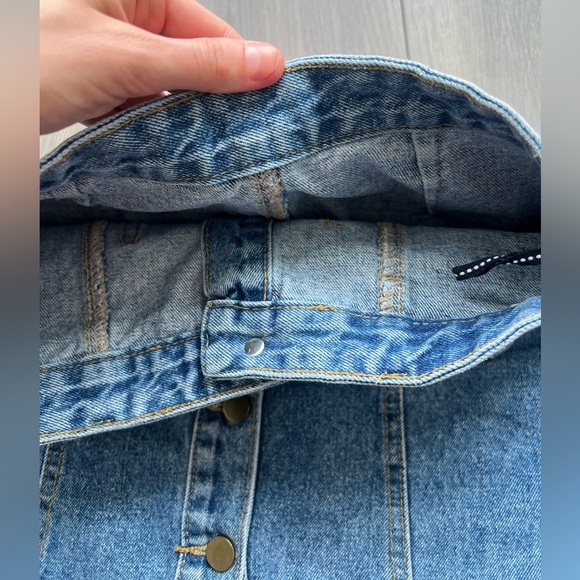 Mini jeans | denim skirt - Picture 5 of 6